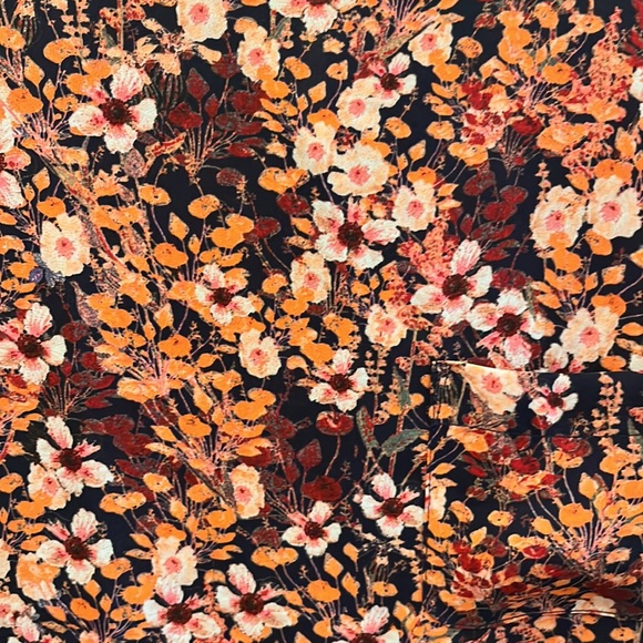 H&M size 8 floral blouse - Picture 3 of 4